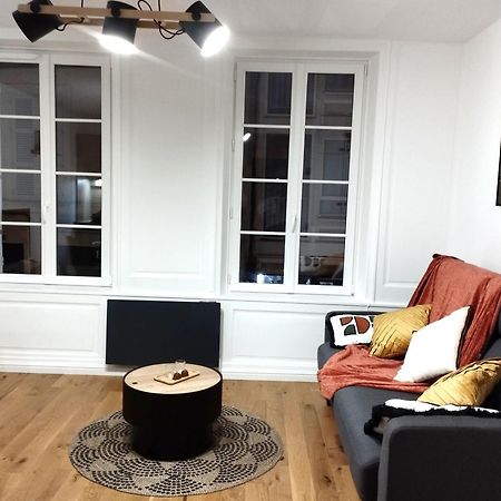 Appartement Hyper Centre ลาโรแชล ภายนอก รูปภาพ